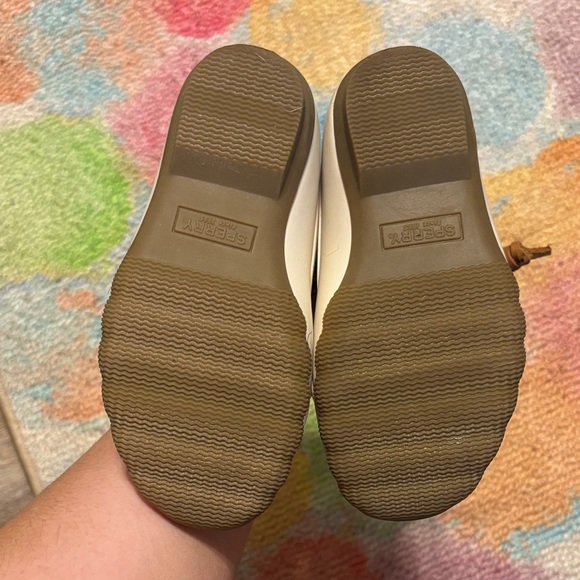 Sperry Kids Boots in Gray and White - Picture 6 of 7